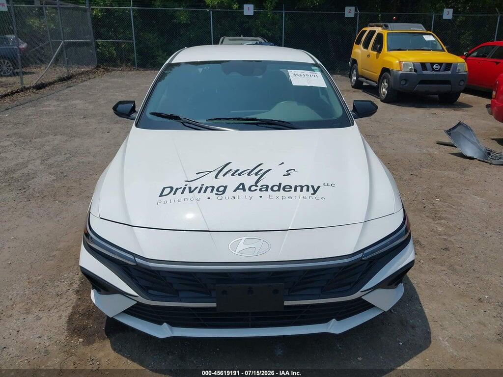 KMHLM4DG5SU962687 2025 HYUNDAI ELANTRA photo no. 12