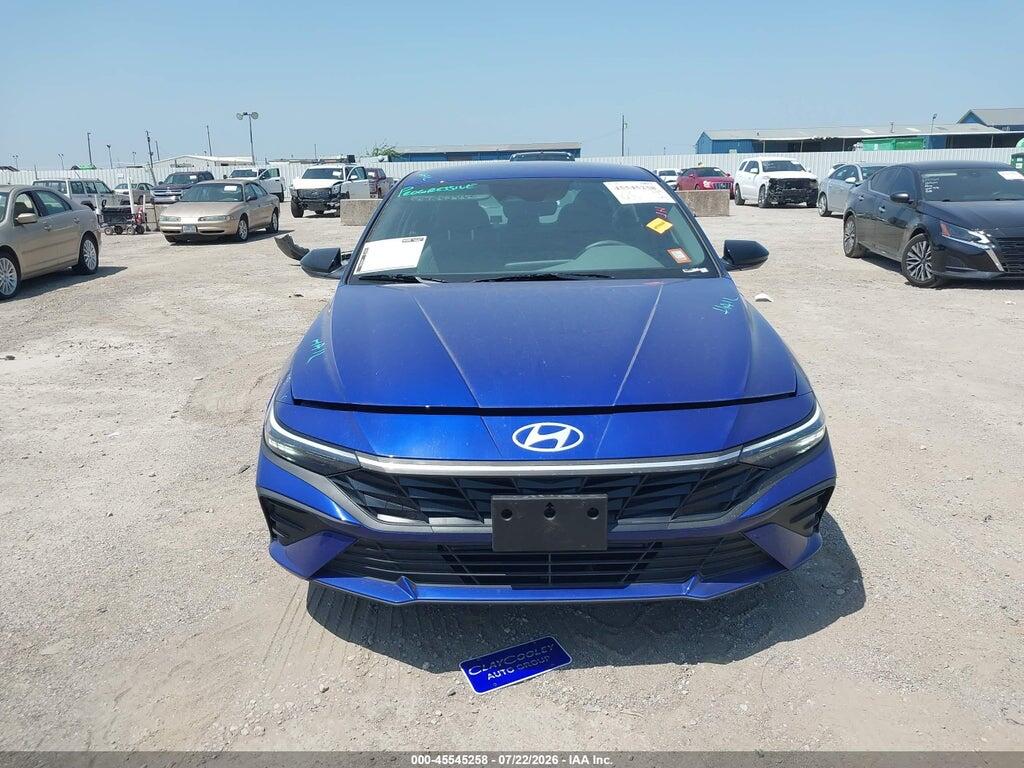 KMHLM4DG2SU090193 2025 HYUNDAI ELANTRA photo no. 12