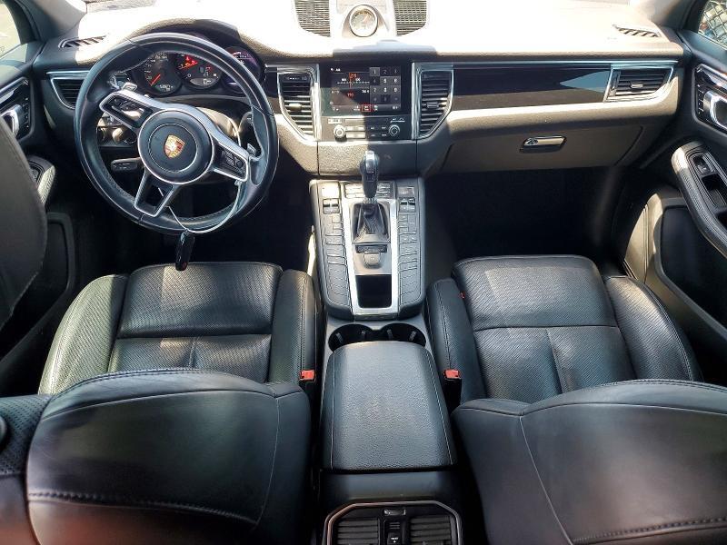 2017 PORSCHE MACAN — Фото 8 из 13