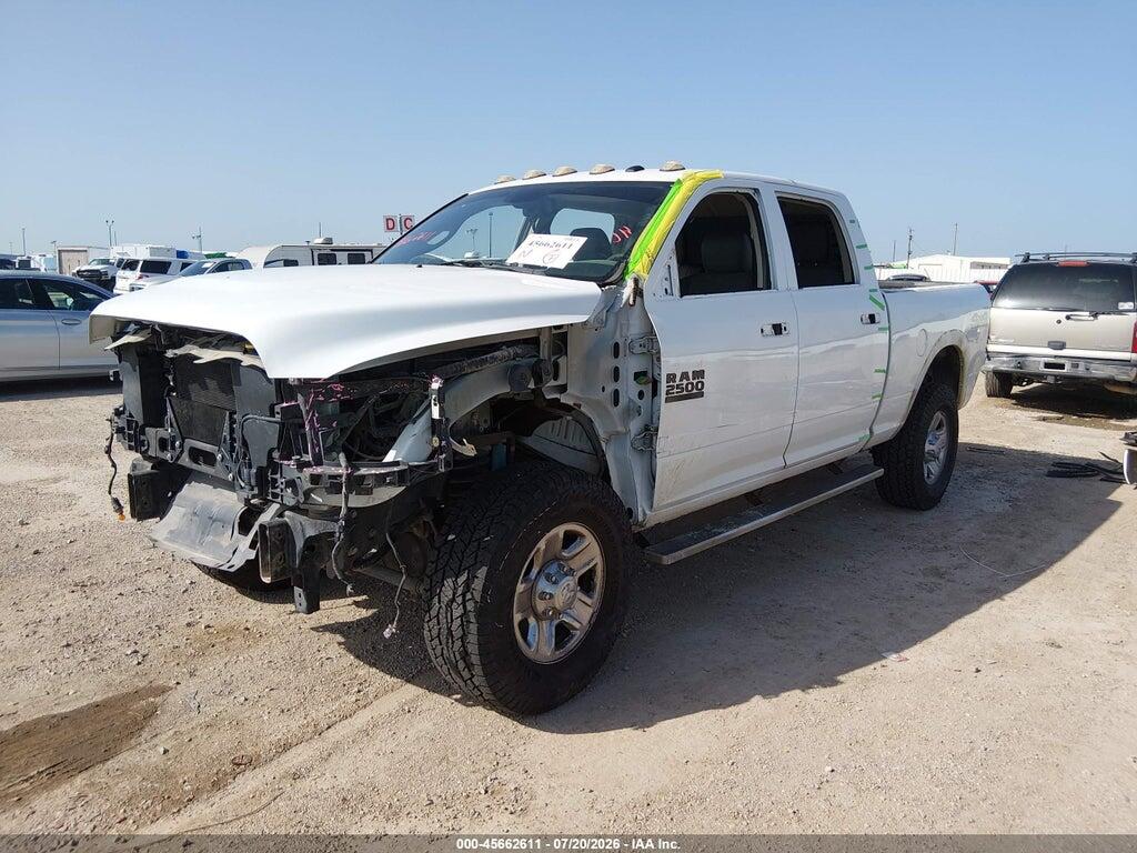 3C6UR5CJ8HG670239 2017 RAM 2500 photo no. 2