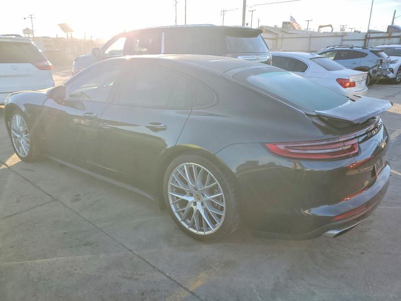 2017 PORSCHE PANAMERA 2 — Фото 2 из 12