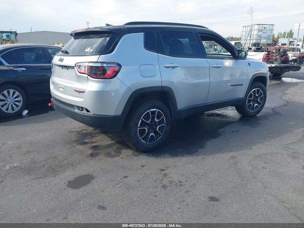 3C4NJDDN5RT144983 2024 JEEP COMPASS photo no. 4