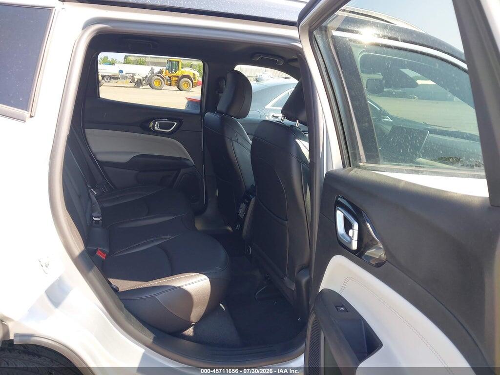 3C4NJDCN8RT108447 2024 JEEP COMPASS photo no. 8