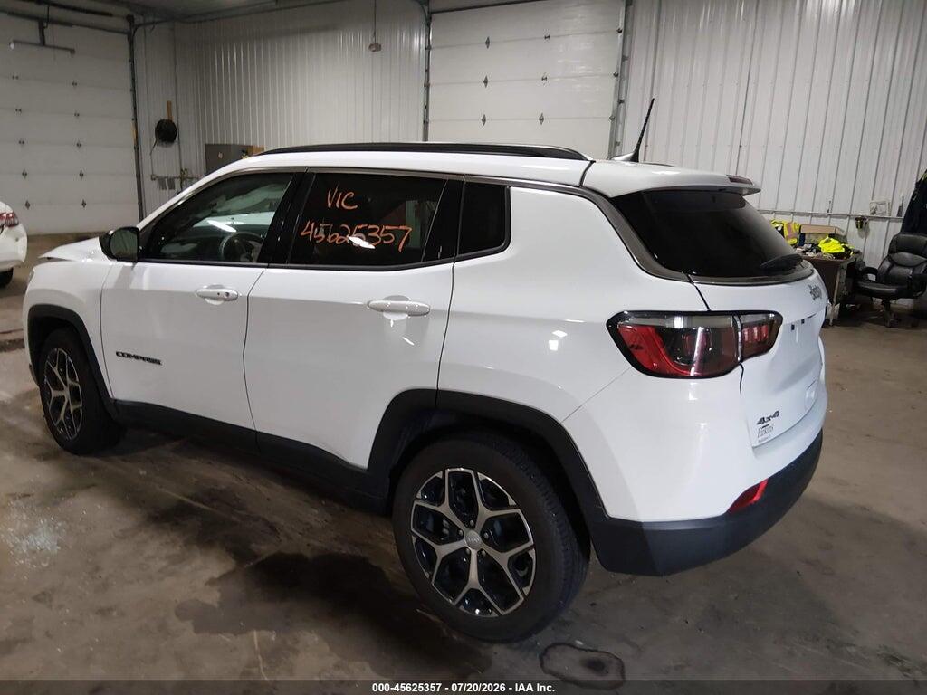 3C4NJDBN0RT606174 2024 JEEP COMPASS photo no. 3