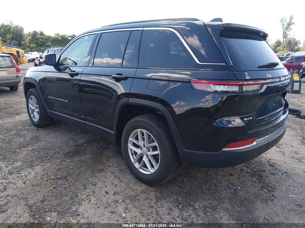1C4RJHAG2RC159029 2024 JEEP GRAND CHEROKEE photo no. 3