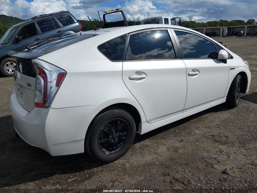 JTDKN3DUXE0385065 2014 TOYOTA PRIUS photo no. 4