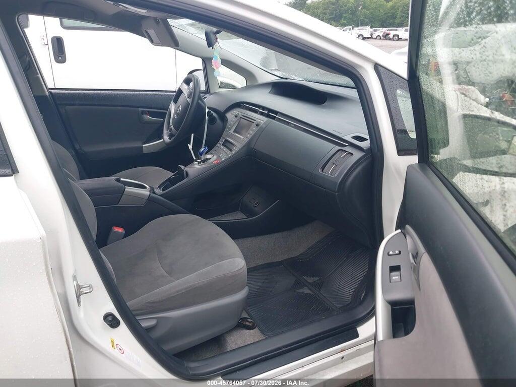 JTDKN3DU2E1741261 2014 TOYOTA PRIUS photo no. 5