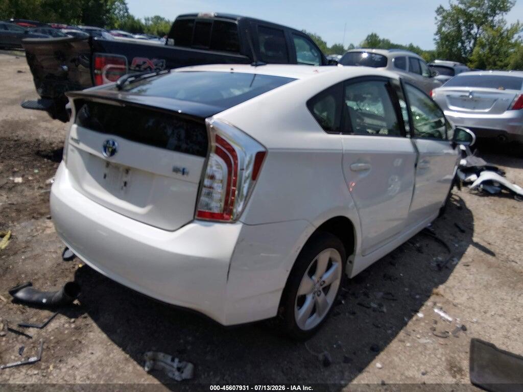 JTDKN3DUXE1836120 2014 TOYOTA PRIUS photo no. 4