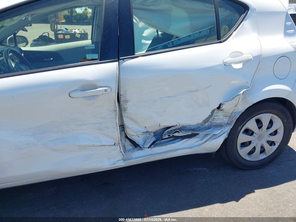 JTDKDTB3XE1565749 2014 TOYOTA PRIUS C photo no. 11