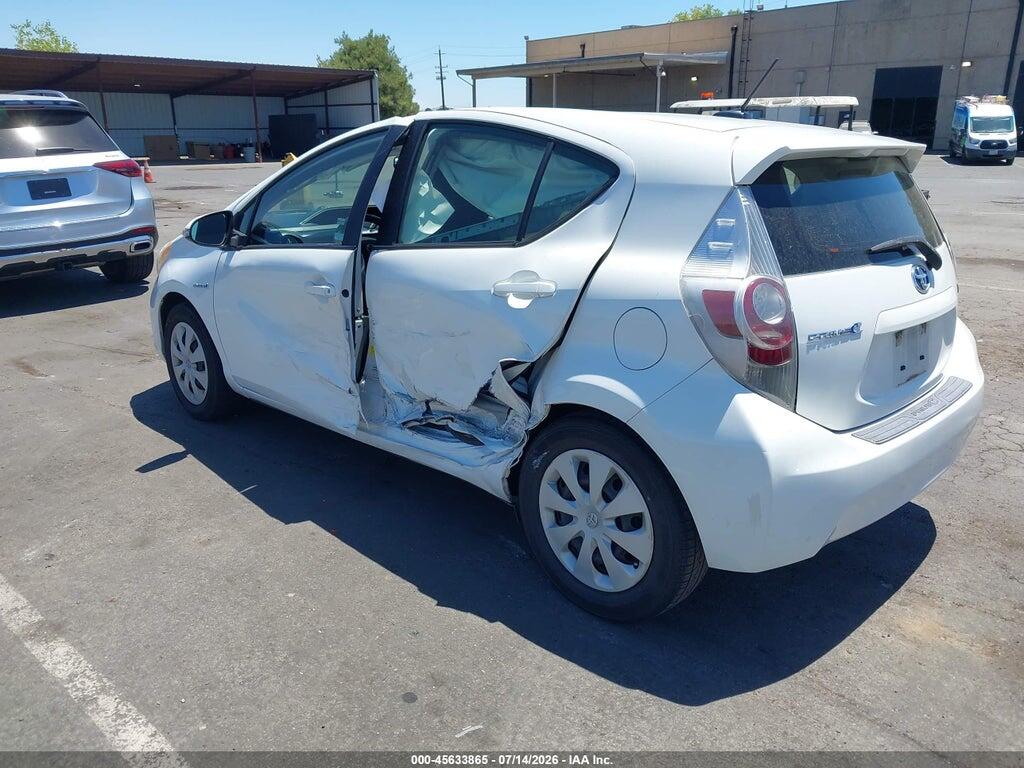 JTDKDTB3XE1565749 2014 TOYOTA PRIUS C photo no. 3