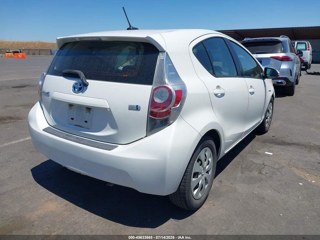 JTDKDTB3XE1565749 2014 TOYOTA PRIUS C photo no. 4