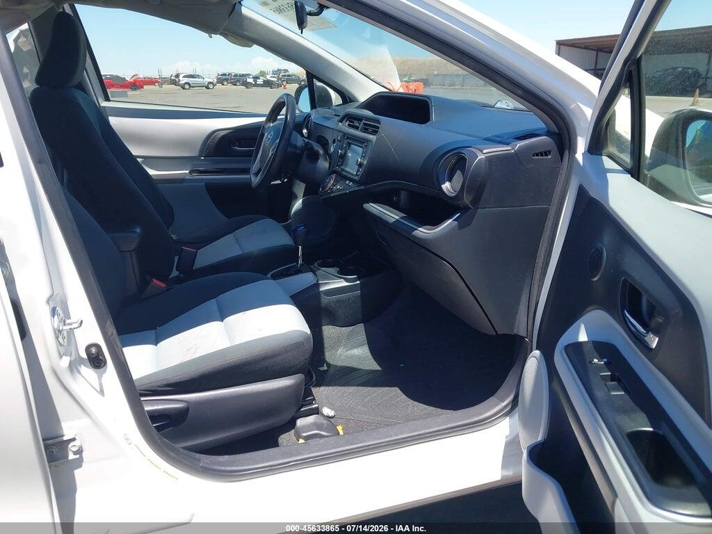 JTDKDTB3XE1565749 2014 TOYOTA PRIUS C photo no. 5