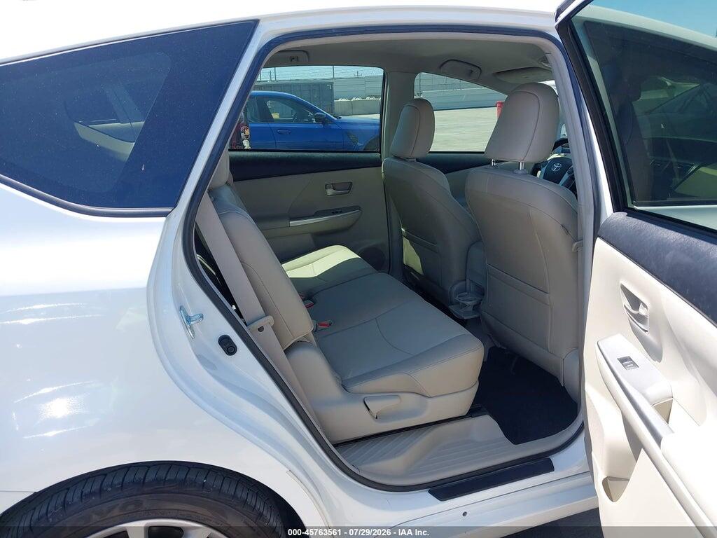 JTDZN3EU2E3321968 2014 TOYOTA PRIUS V photo no. 8