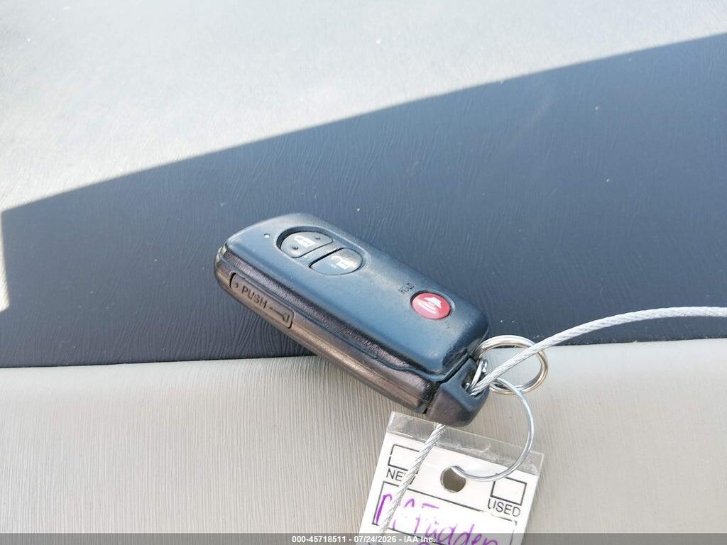 JTDZN3EU2E3334462 2014 TOYOTA PRIUS V photo no. 11
