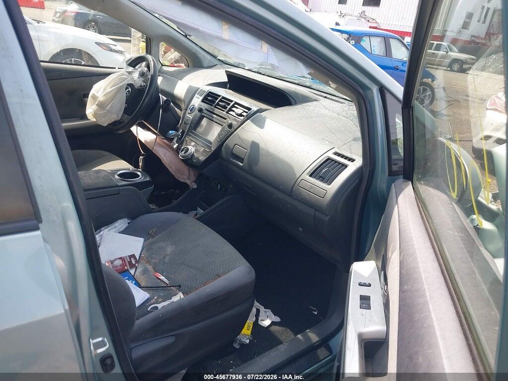 JTDZN3EU5E3330440 2014 TOYOTA PRIUS V photo no. 5