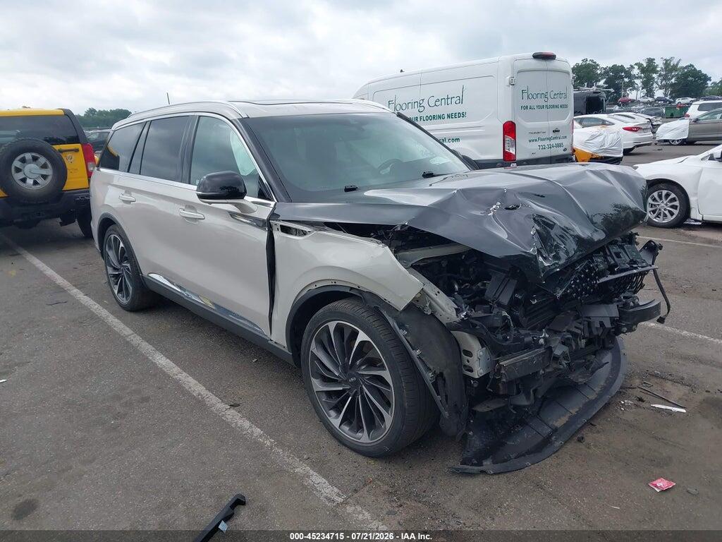 5LM5J7WC1MGL06935 2021 LINCOLN AVIATOR photo no. 1
