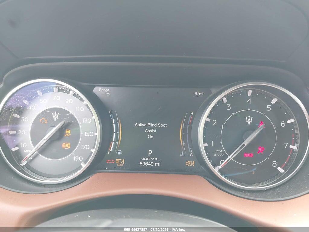 ZN661YUL7MX378077 2021 MASERATI LEVANTE photo no. 7