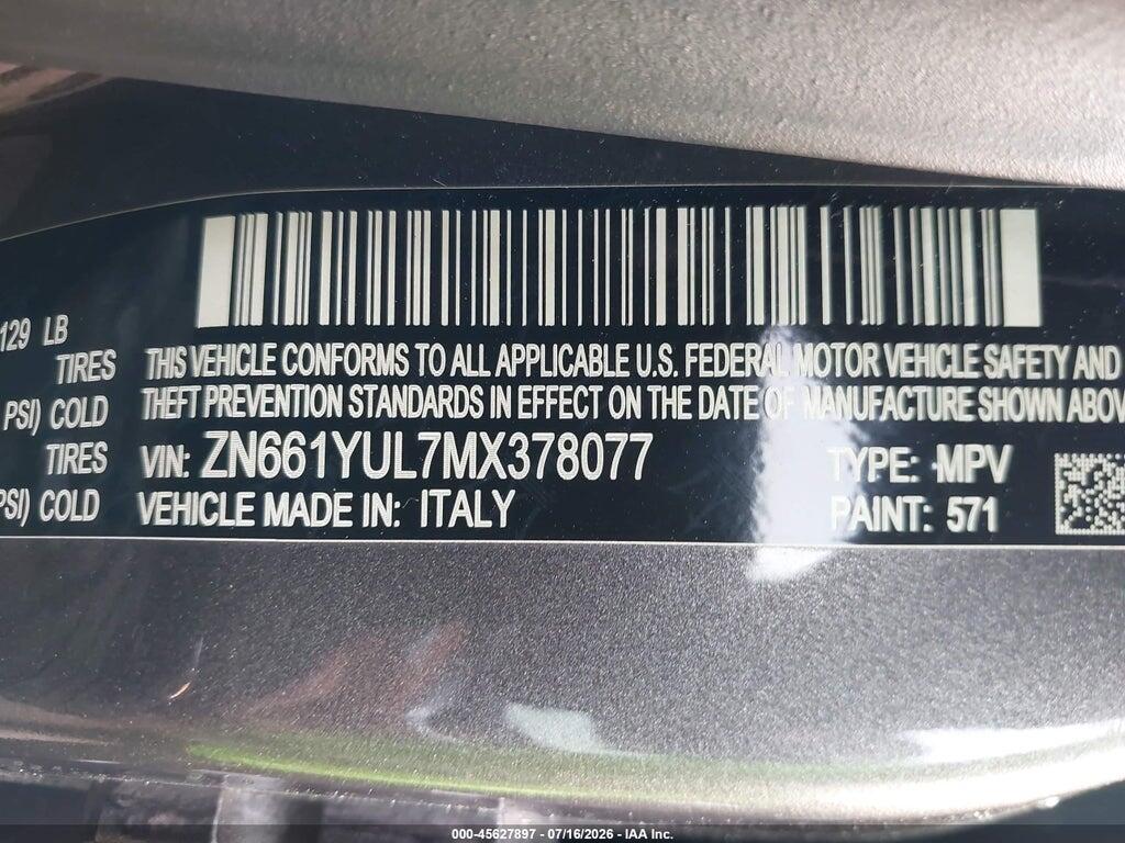 ZN661YUL7MX378077 2021 MASERATI LEVANTE photo no. 9