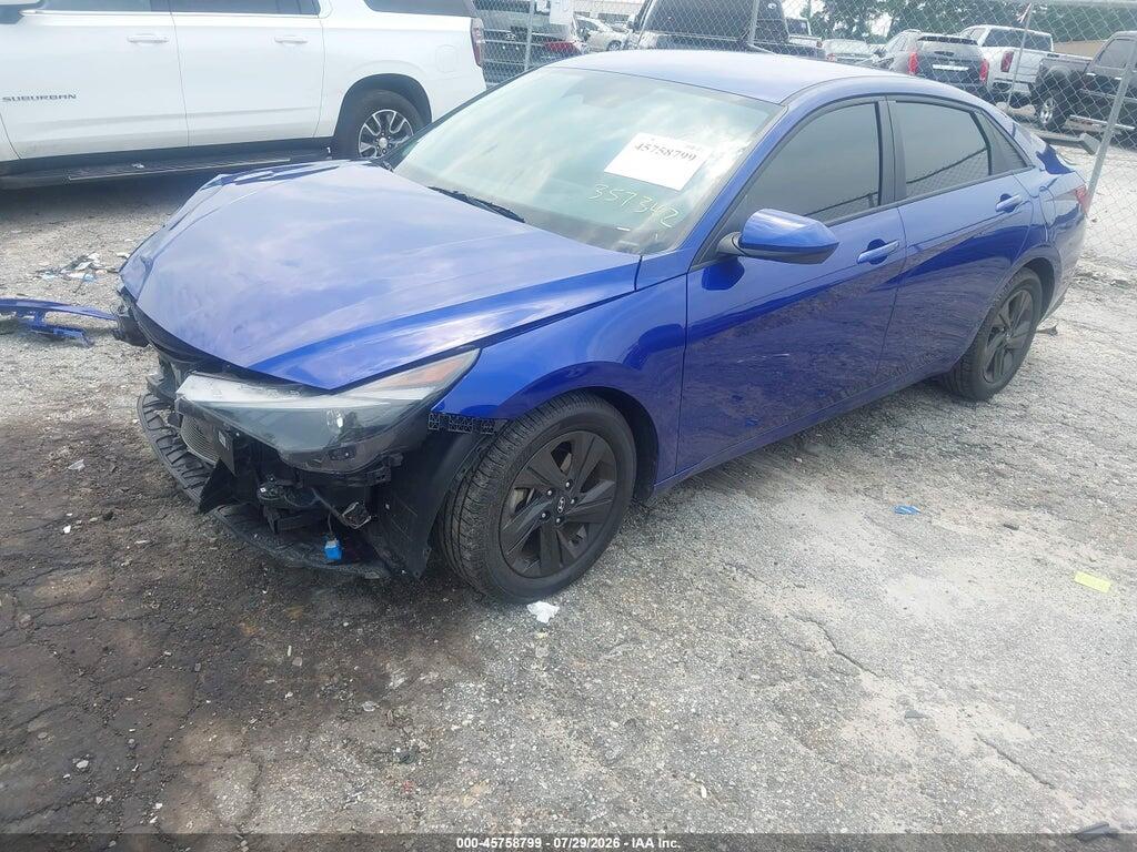 KMHLM4AG2NU357342 2022 HYUNDAI ELANTRA photo no. 2