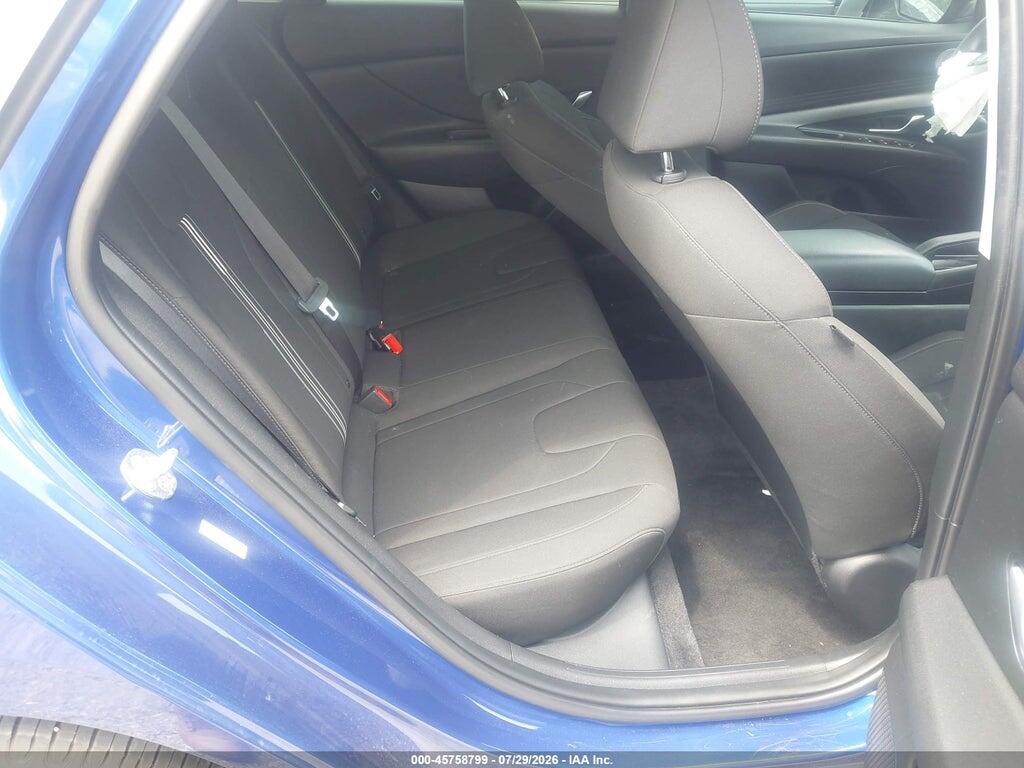 KMHLM4AG2NU357342 2022 HYUNDAI ELANTRA photo no. 8