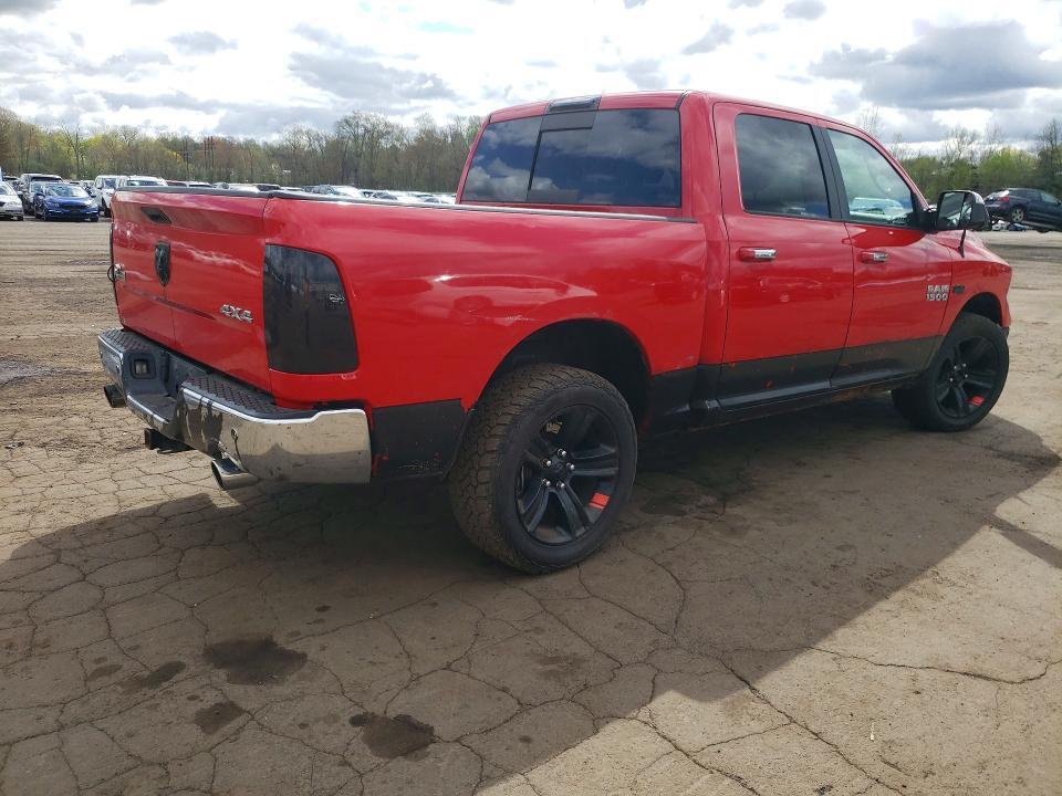 2017 RAM 1500 SLT — Фото 3 из 13