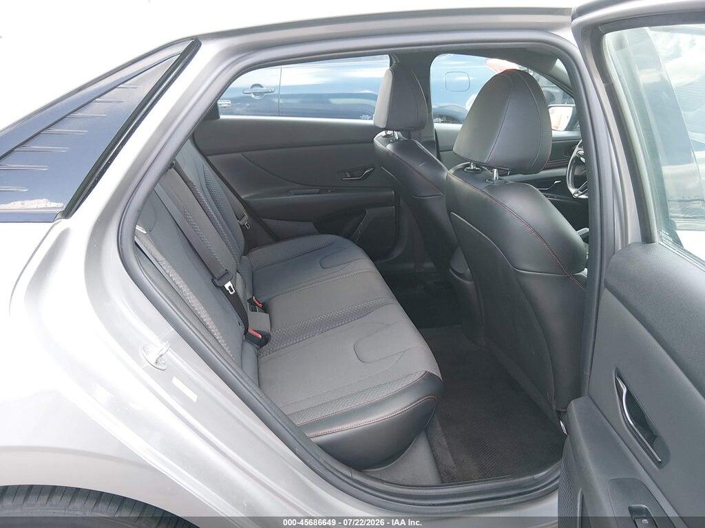 KMHLR4AF4NU305137 2022 HYUNDAI ELANTRA photo no. 8