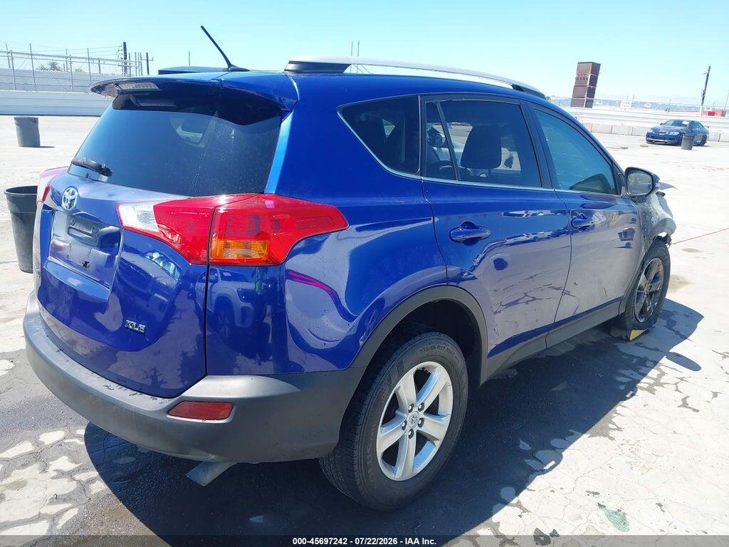 2T3WFREV8EW088090 2014 TOYOTA RAV4 photo no. 4