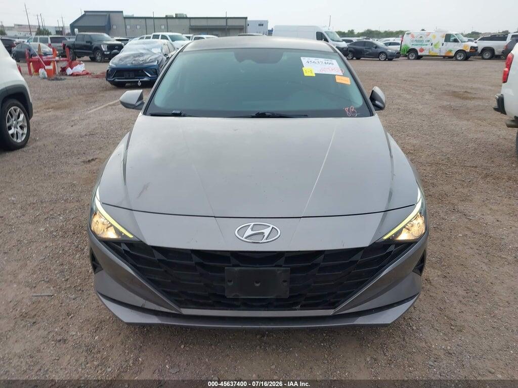 KMHLM4AG9NU288388 2022 HYUNDAI ELANTRA photo no. 12