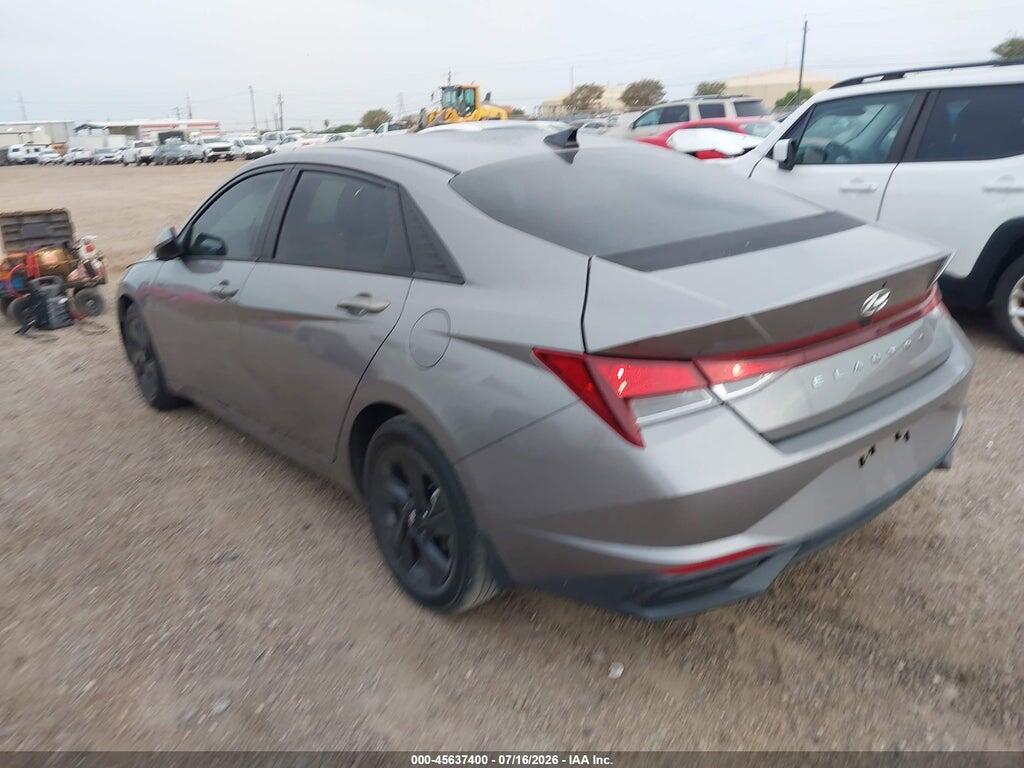 KMHLM4AG9NU288388 2022 HYUNDAI ELANTRA photo no. 3