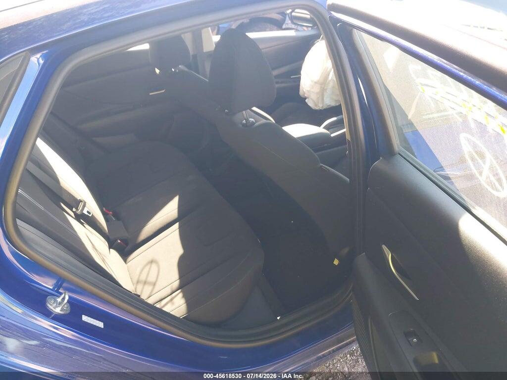KMHLM4AG3NU311437 2022 HYUNDAI ELANTRA photo no. 8