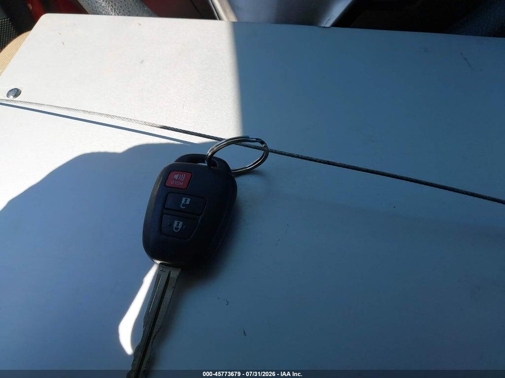 JTMBFREV5ED051008 2014 TOYOTA RAV4 photo no. 11