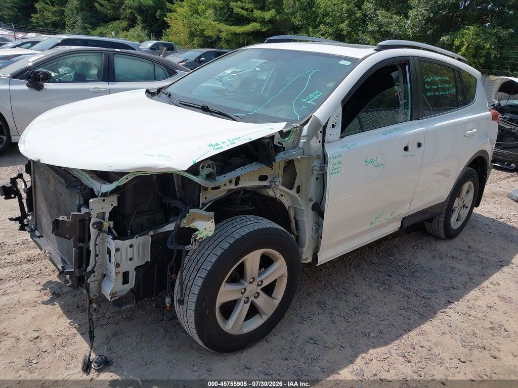 2T3RFREV0EW203665 2014 TOYOTA RAV4 photo no. 2
