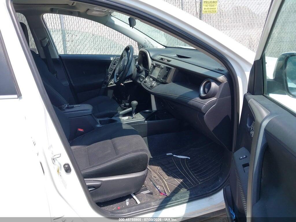 2T3RFREV0EW203665 2014 TOYOTA RAV4 photo no. 5
