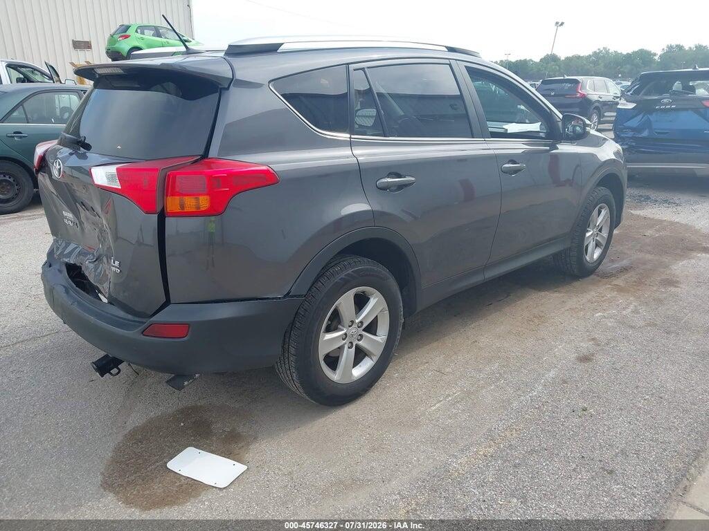 2T3RFREVXEW165765 2014 TOYOTA RAV4 photo no. 4