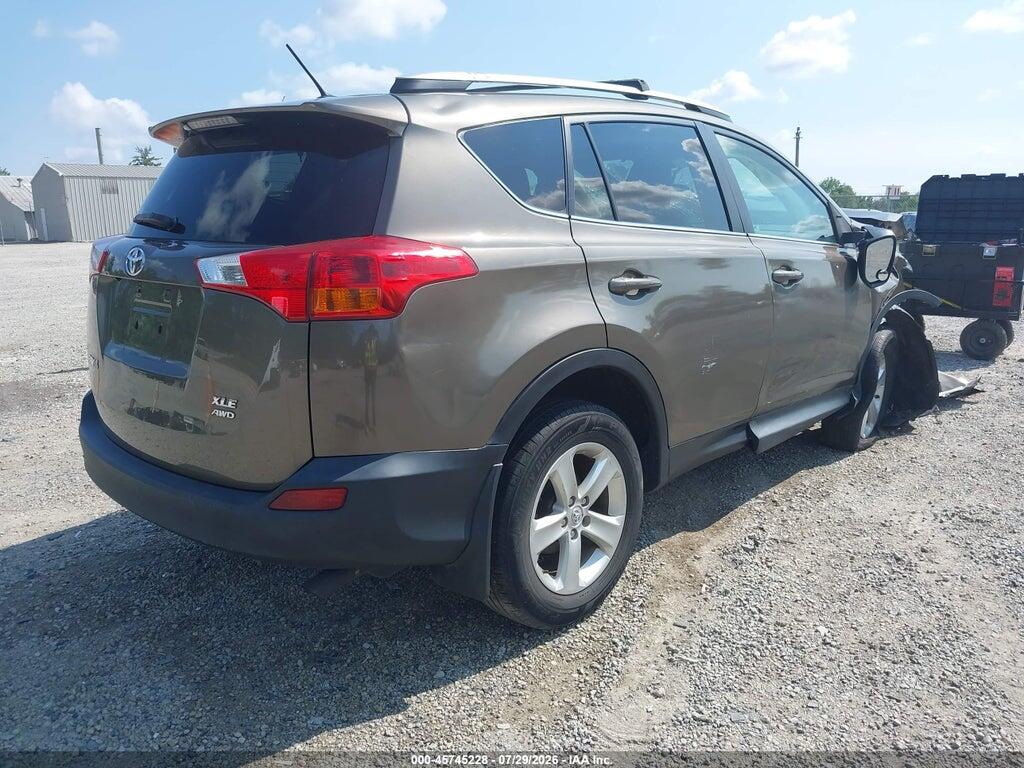2T3RFREV7EW151385 2014 TOYOTA RAV4 photo no. 4