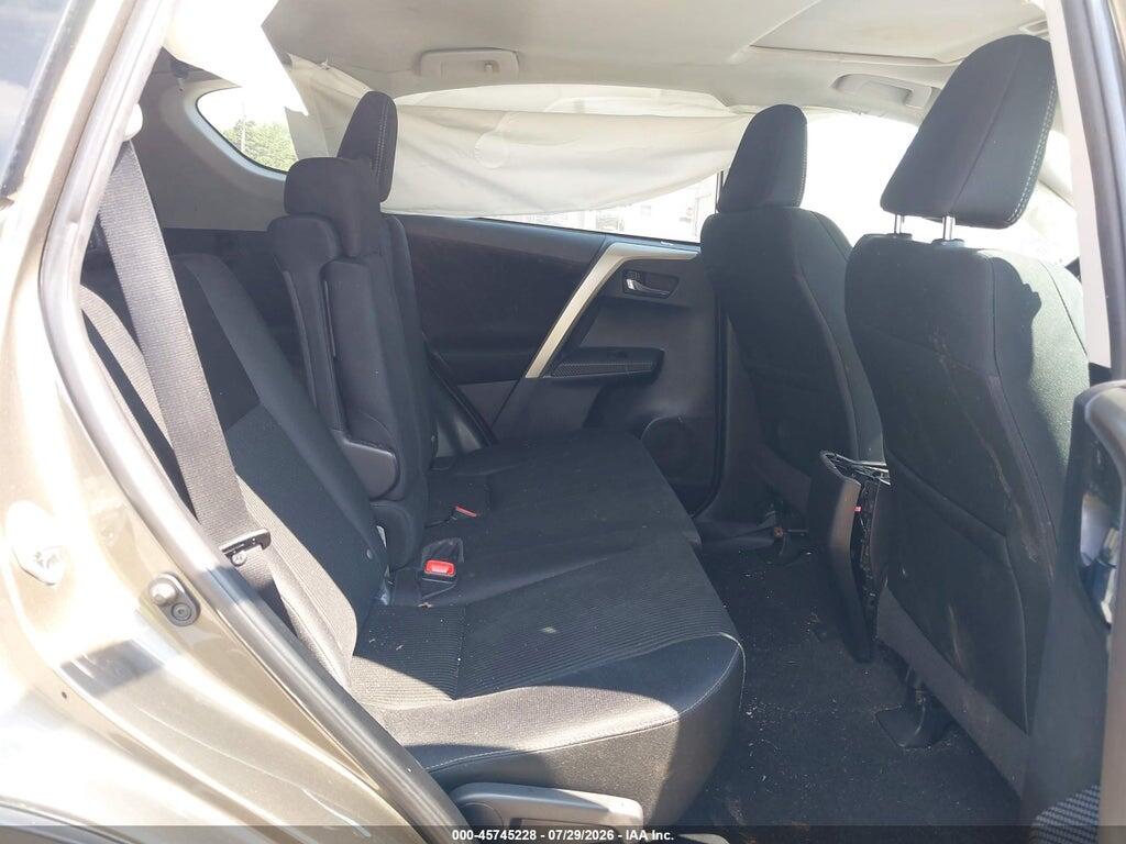 2T3RFREV7EW151385 2014 TOYOTA RAV4 photo no. 8