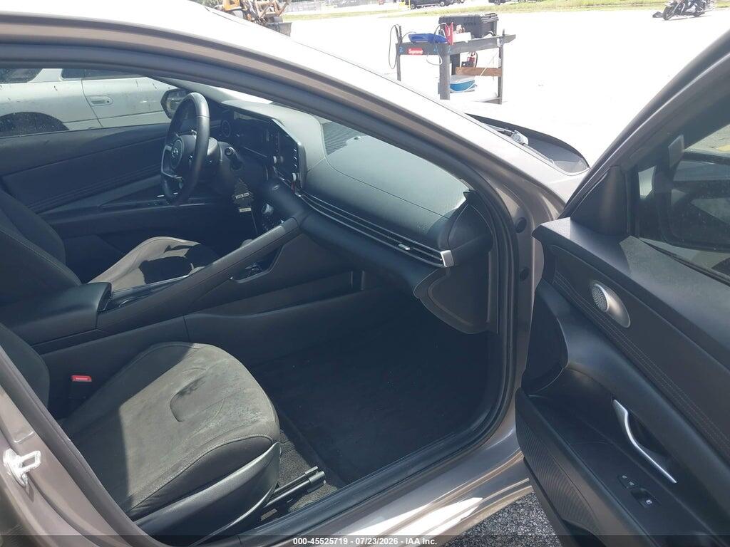 KMHLS4AG8NU367380 2022 HYUNDAI ELANTRA photo no. 5