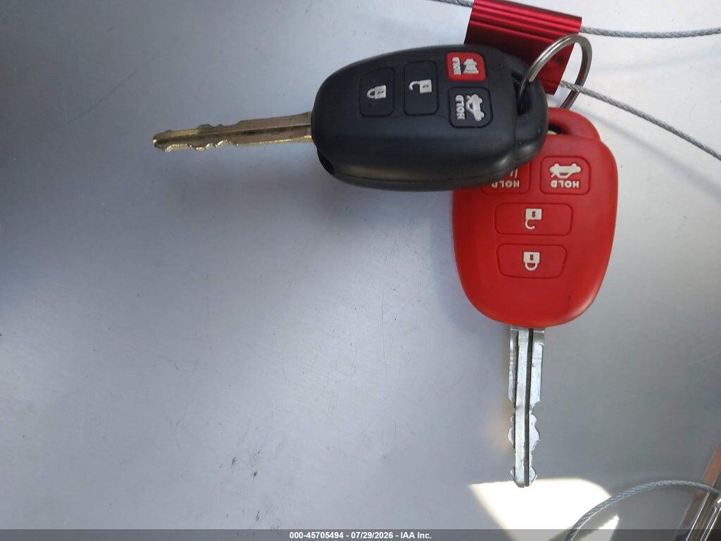 2T3WFREV9EW110128 2014 TOYOTA RAV4 photo no. 11