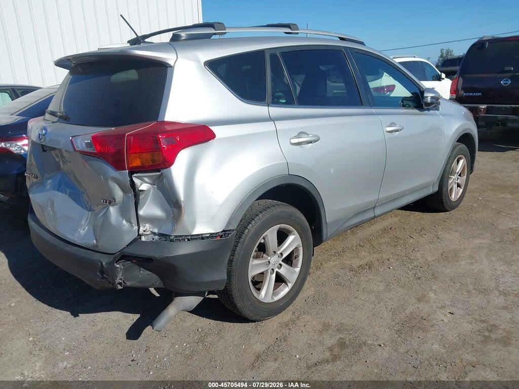 2T3WFREV9EW110128 2014 TOYOTA RAV4 photo no. 4