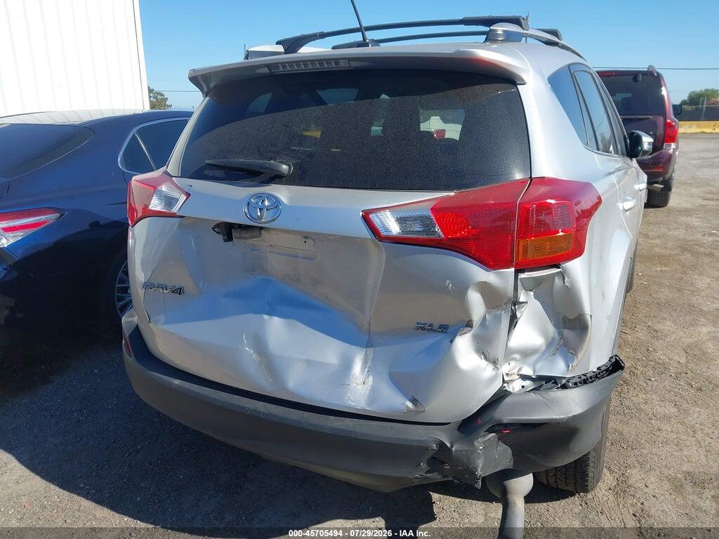 2T3WFREV9EW110128 2014 TOYOTA RAV4 photo no. 6