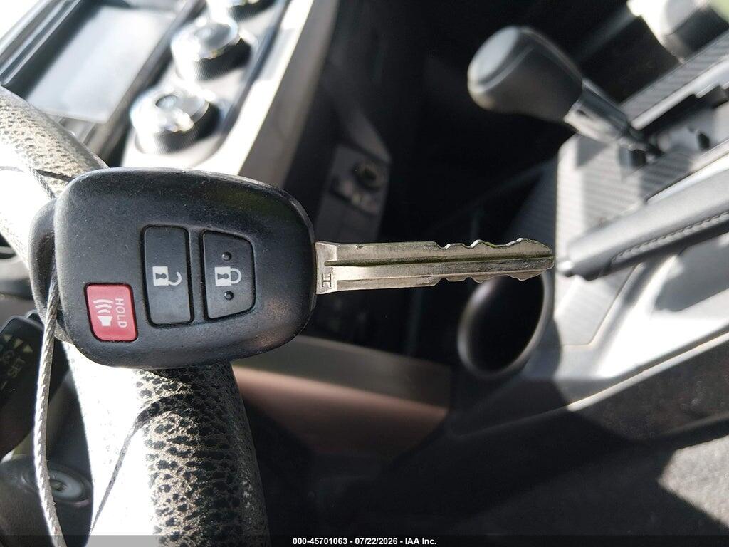 JTMBFREV1ED066749 2014 TOYOTA RAV4 photo no. 11