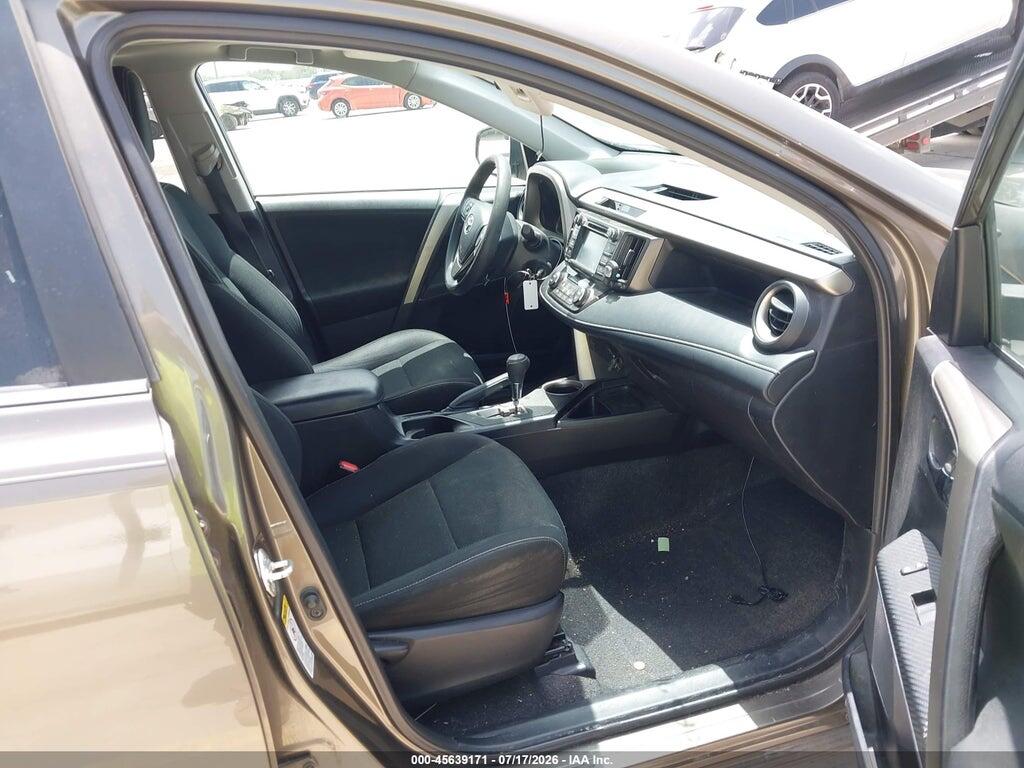 2T3RFREV8EW202327 2014 TOYOTA RAV4 photo no. 5