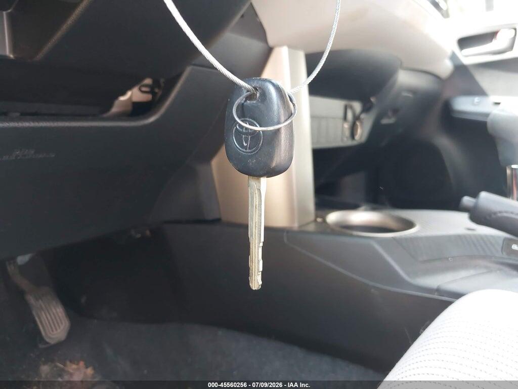 JTMBFREV8ED075223 2014 TOYOTA RAV4 photo no. 11