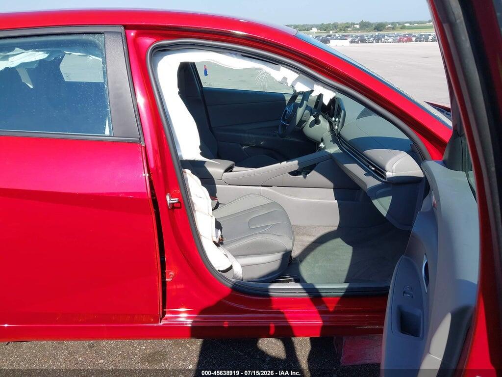 KMHLM4AJ6NU030888 2022 HYUNDAI ELANTRA HYBRID photo no. 5