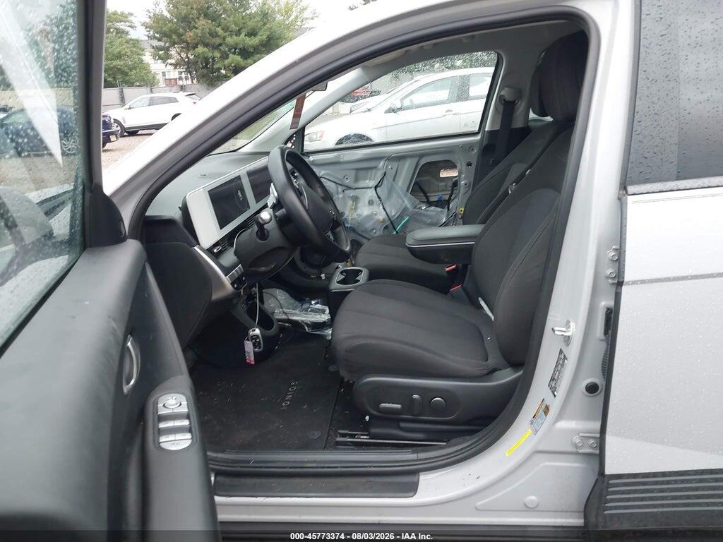 KM8KMDAF8NU067206 2022 HYUNDAI IONIQ 5 photo no. 8