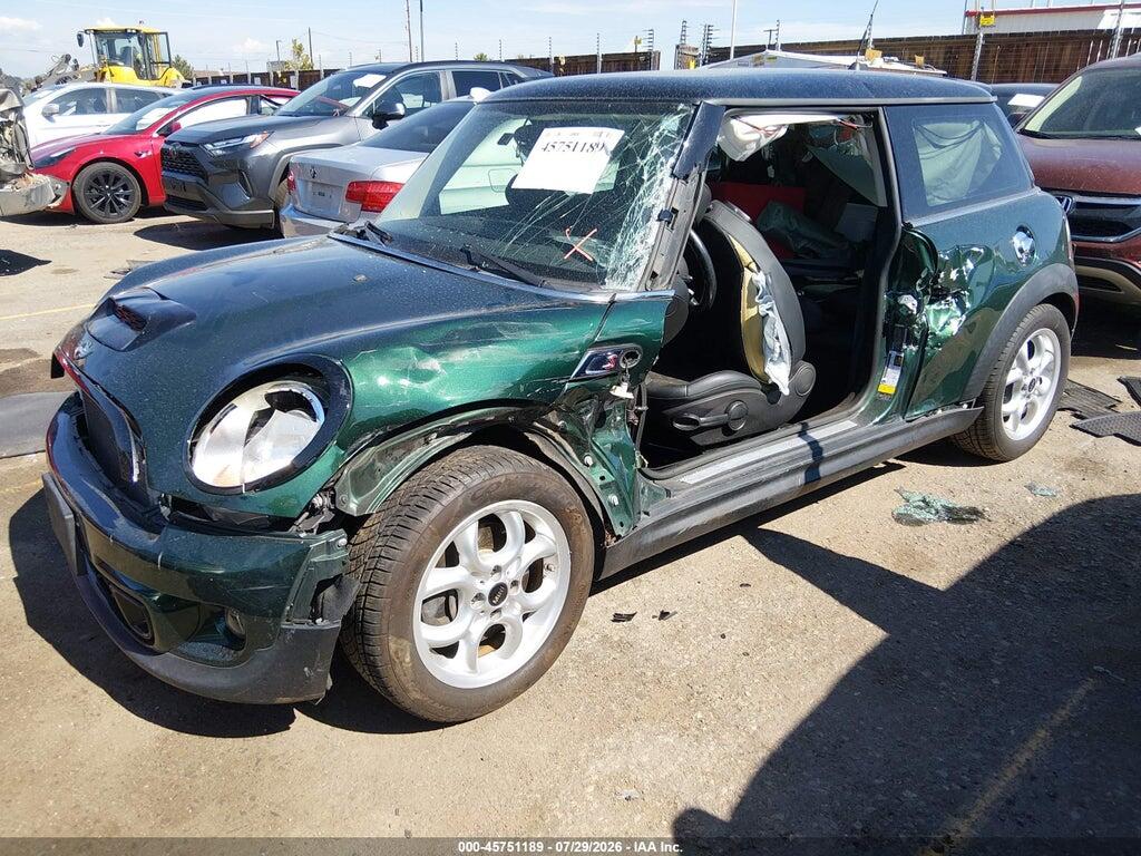 WMWSV3C52BTY13258 2011 MINI COOPER S photo no. 2