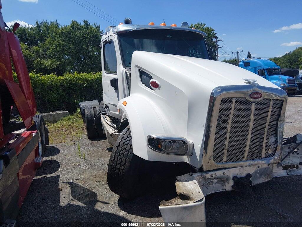 1XPCD49X6GD353028 2016 PETERBILT 567 photo no. 1
