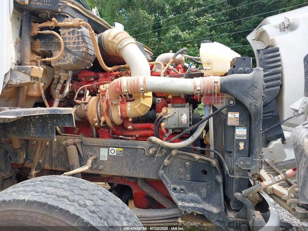 1XPBA48X3GD339867 2016 PETERBILT 579 photo no. 10