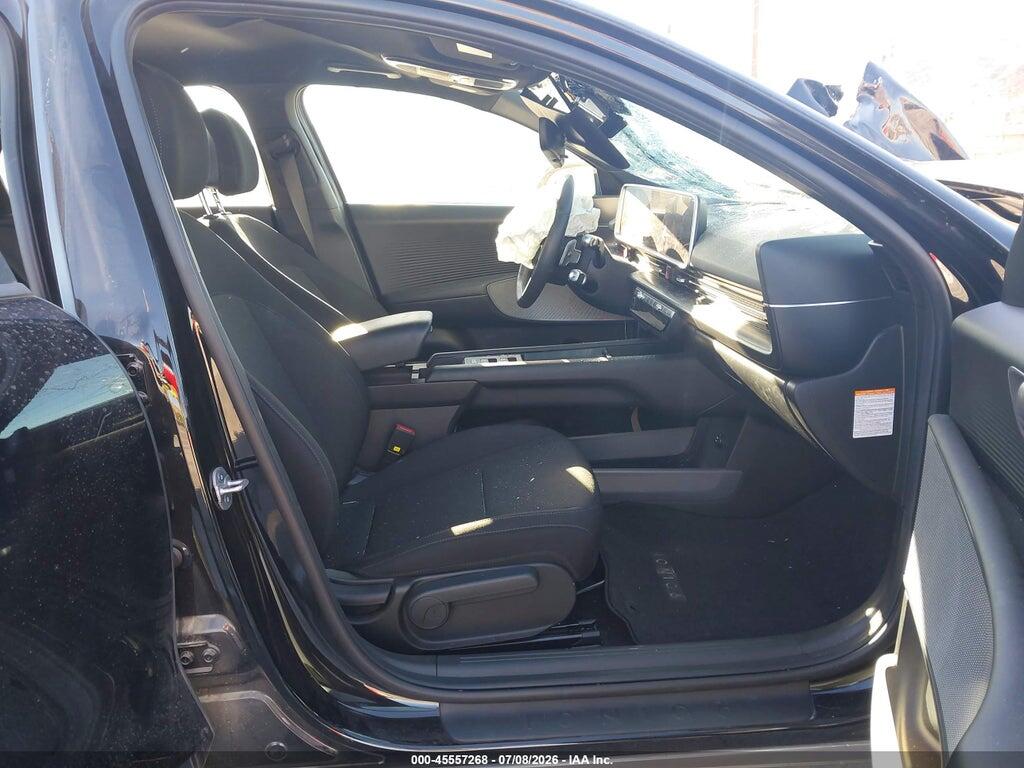 KMHM24AA4SA083600 2025 HYUNDAI IONIQ 6 photo no. 5