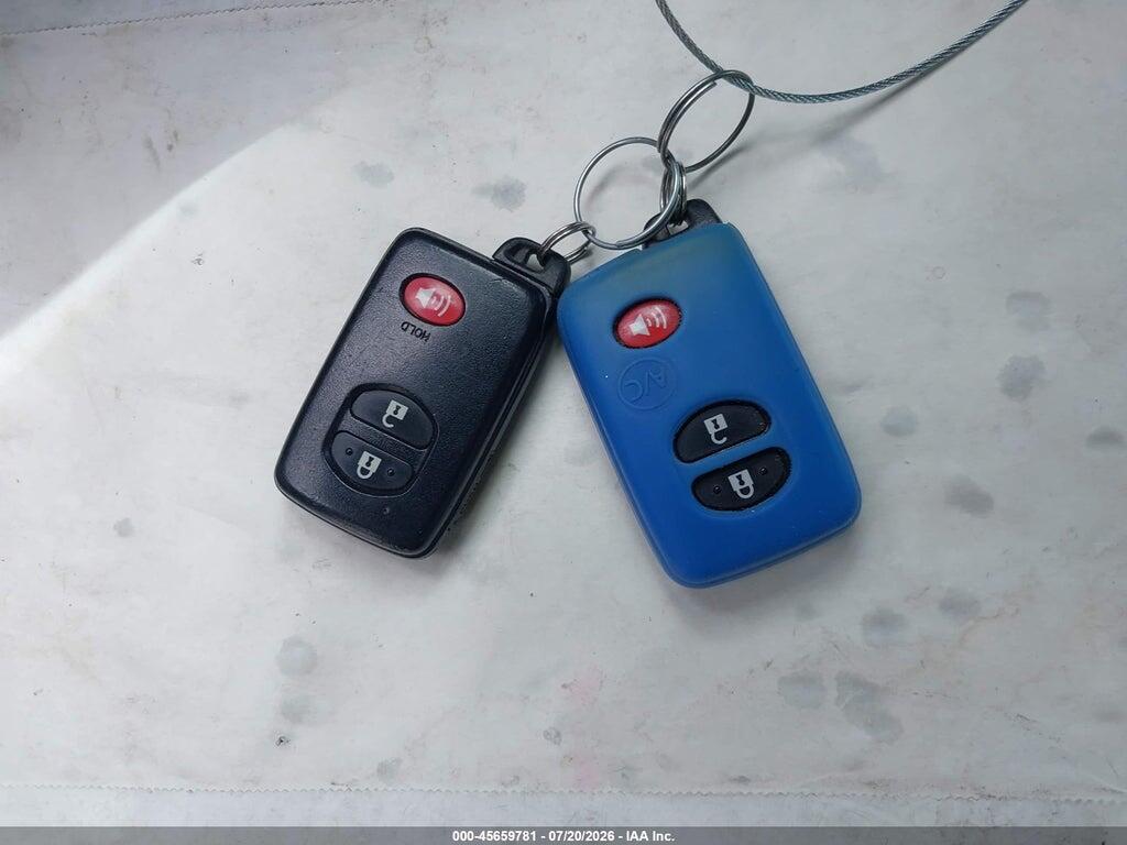 2T3YL4DV1EW002818 2014 TOYOTA RAV4 EV photo no. 11